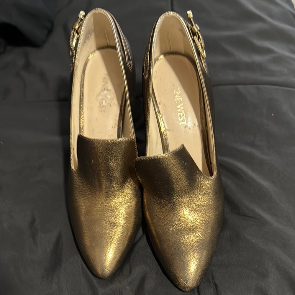 Nine West Gold Heels Sleek Metallic Pumps